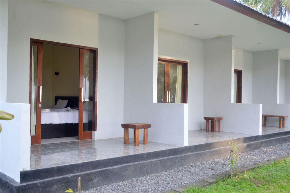 Gondang Beach Hotel Gili Trawangan Eksteriør billede