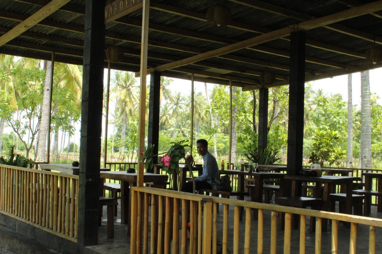 Gondang Beach Hotel Gili Trawangan Eksteriør billede